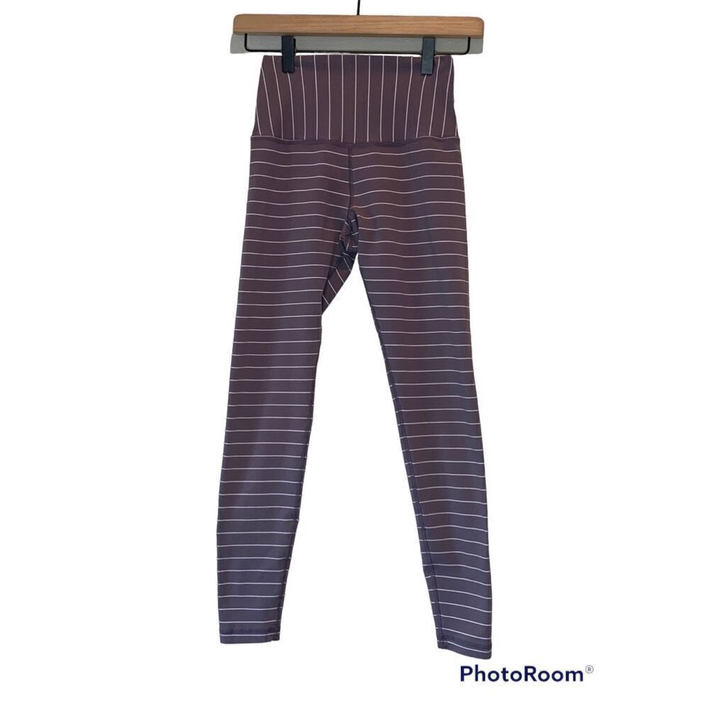 Glyder Women's Purple & White Striped Print Ankle Leggings Size XS